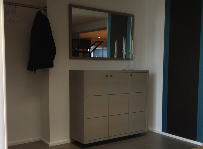 Referenzen Tischlerei Sudhoff – Garderobe nach Maß mit integrierter Rollatorgarage
